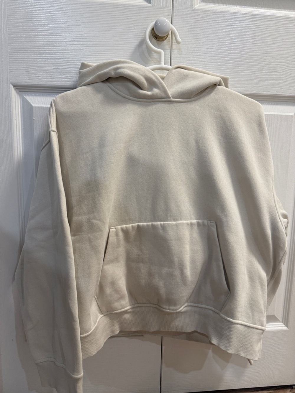 Lululemon steady state Neutral Cream Pullover Hoodie